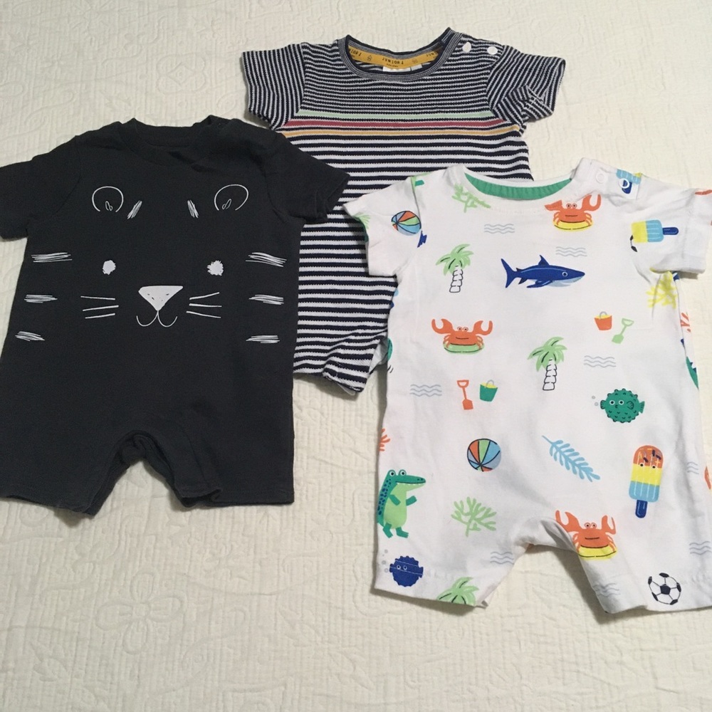 0-3m (4/$20) Summery Short Rompers